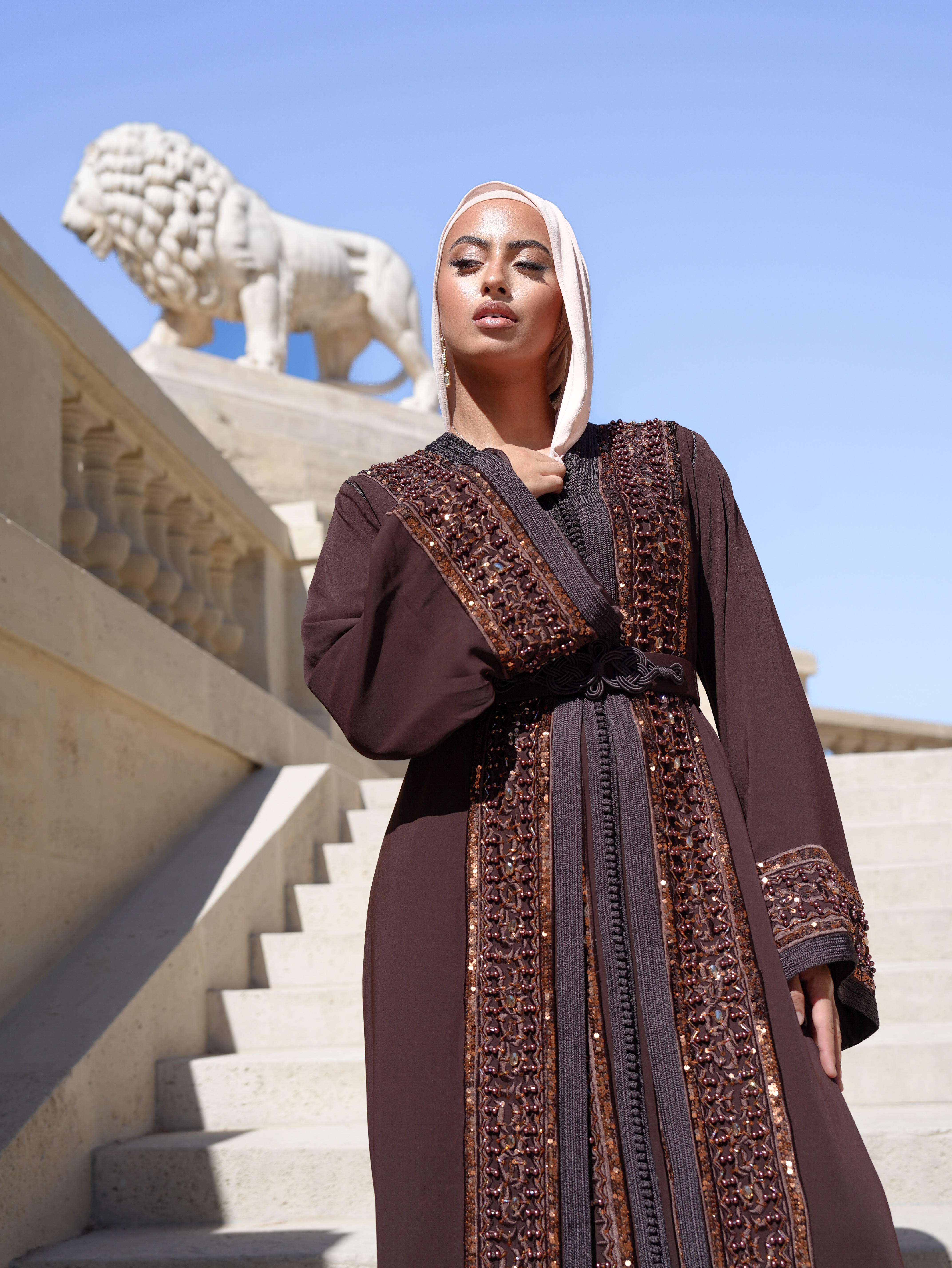 Caftan brun brodé CAFTAN DESIGN
