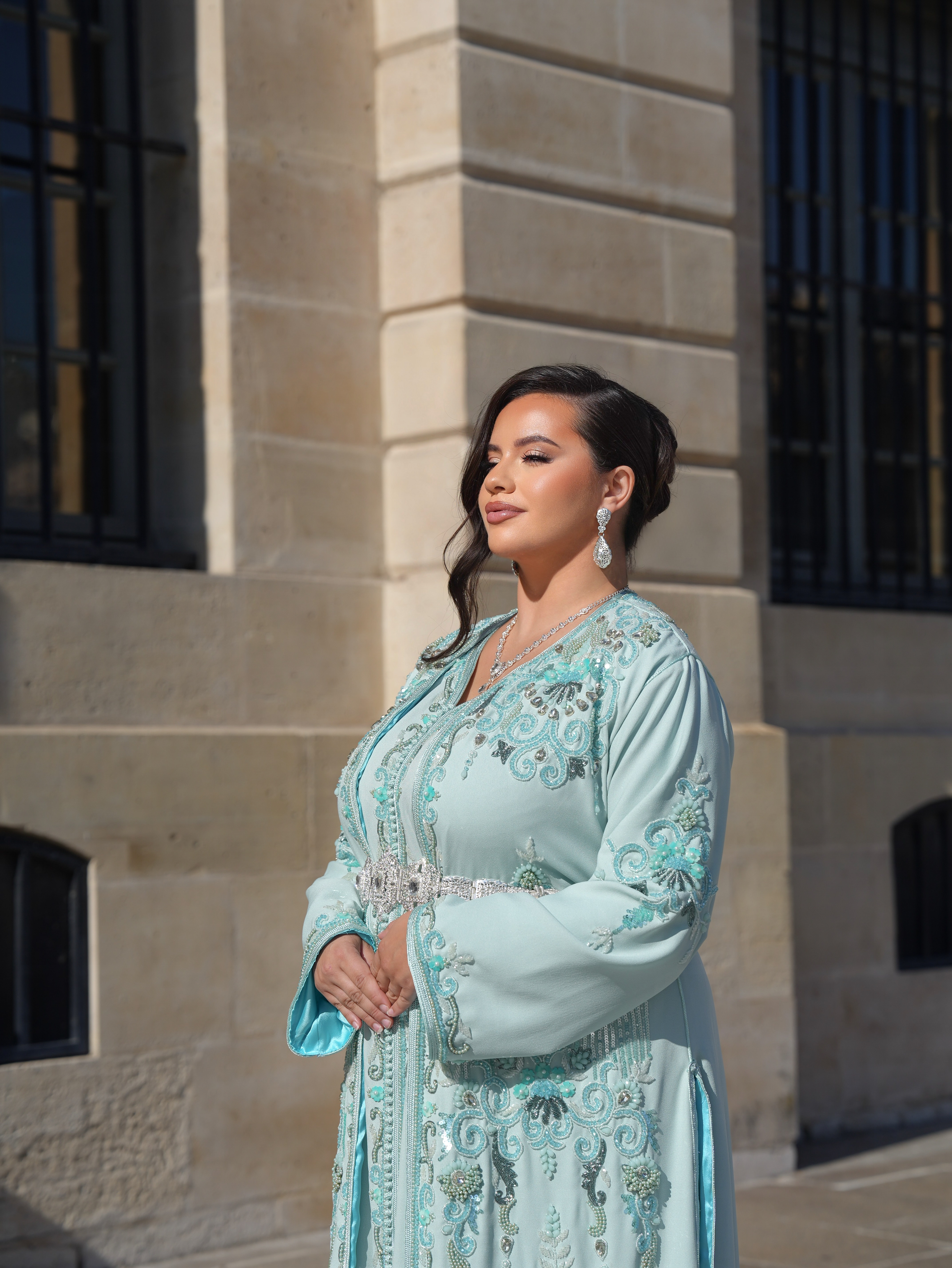 Caftan bleu clair brodé CAFTAN DESIGN